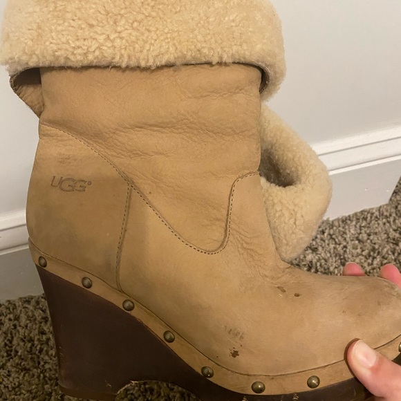 UGG DRESS BOOTS - Picture 3 of 4